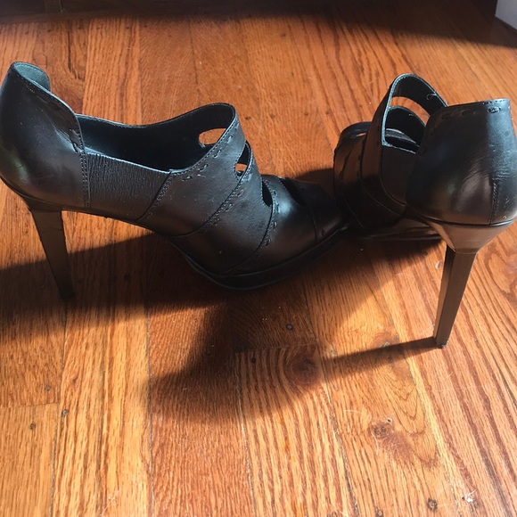Calvin Klein heels black size 8.5 - Picture 4 of 4